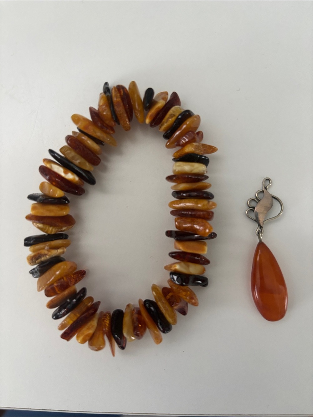 Natural Amber from Baltic SBead Stretch Bracelet with amberTeardrop Charm/silver